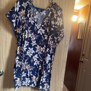 PLUS Navy Floral Top